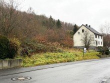 Grundst�ck Wohnen im Eigenheim! Ihr Einfamilienhaus in Niederdreisbach!