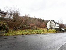 Grundst�ck Wohnen im Eigenheim! Ihr Einfamilienhaus in Niederdreisbach!